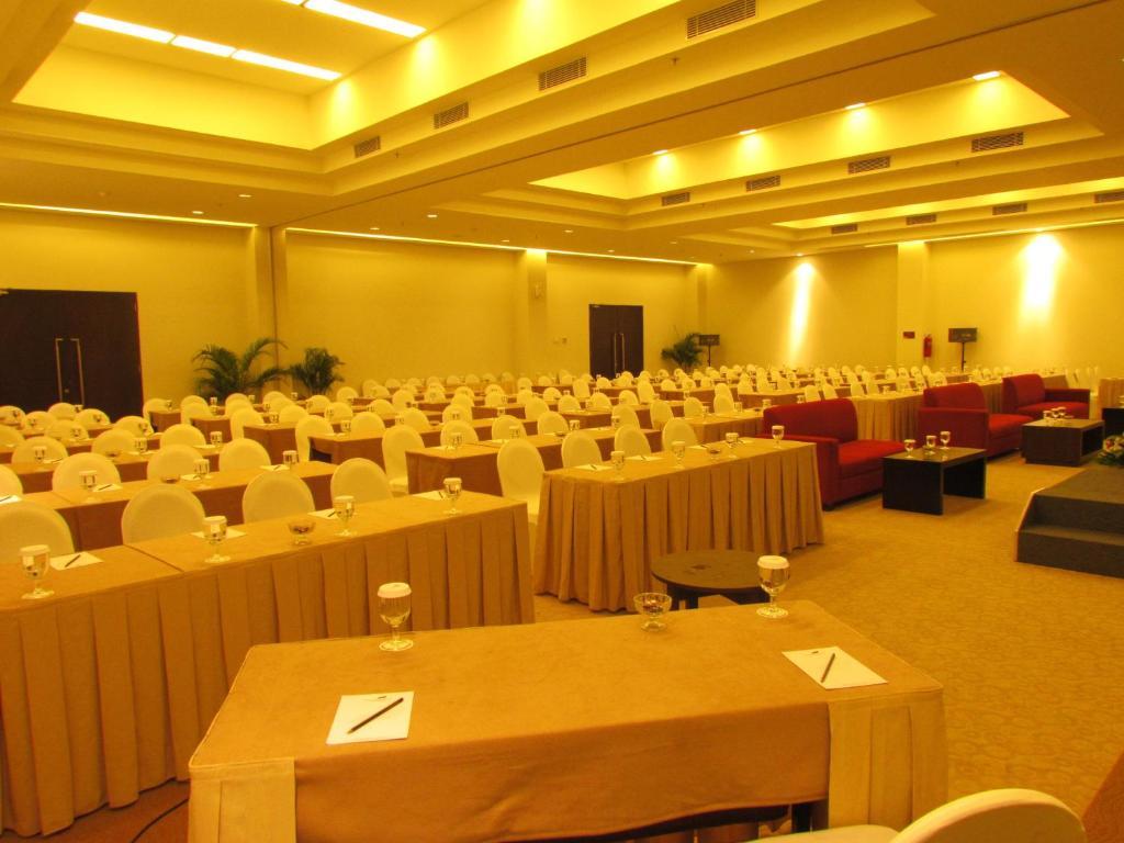 Padjadjaran Hotel Μπογκόρ Εξωτερικό φωτογραφία
