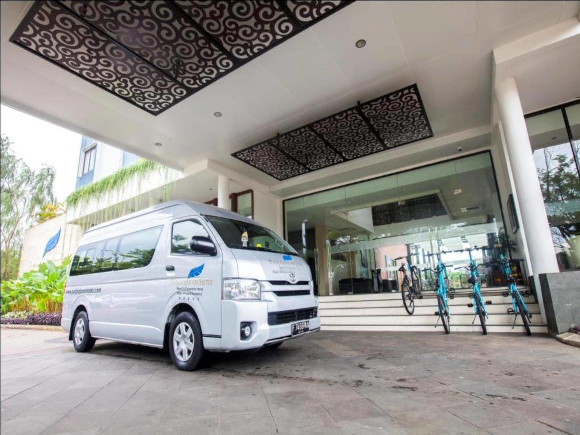 Padjadjaran Hotel Μπογκόρ Εξωτερικό φωτογραφία