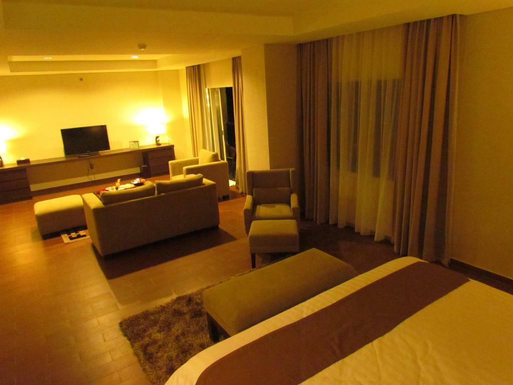 Padjadjaran Hotel Μπογκόρ Εξωτερικό φωτογραφία